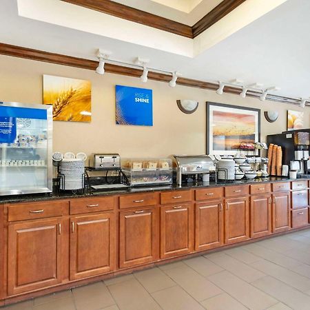 Comfort Inn & Suites Carneys Point Eksteriør bilde