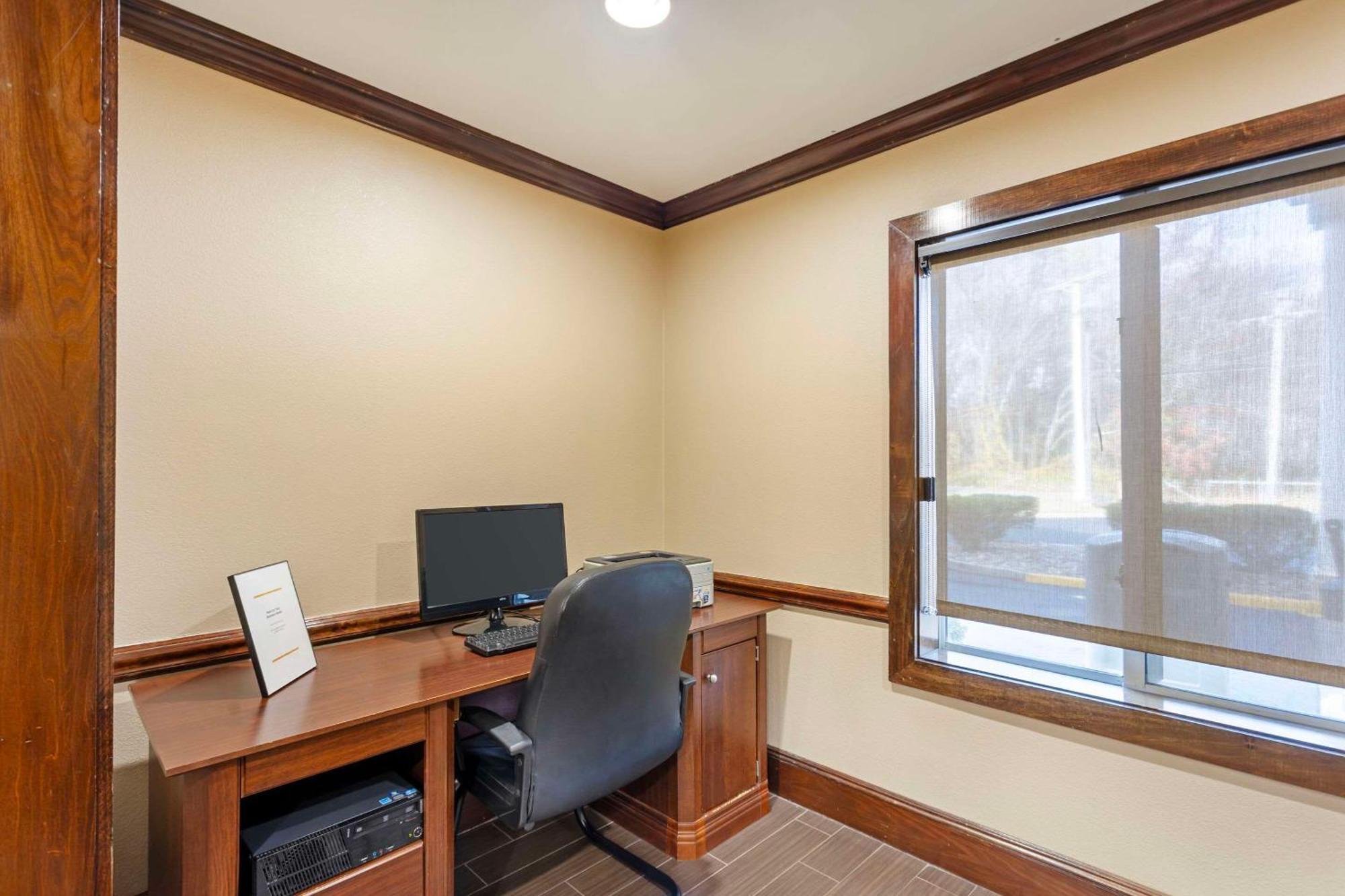 Comfort Inn & Suites Carneys Point Eksteriør bilde