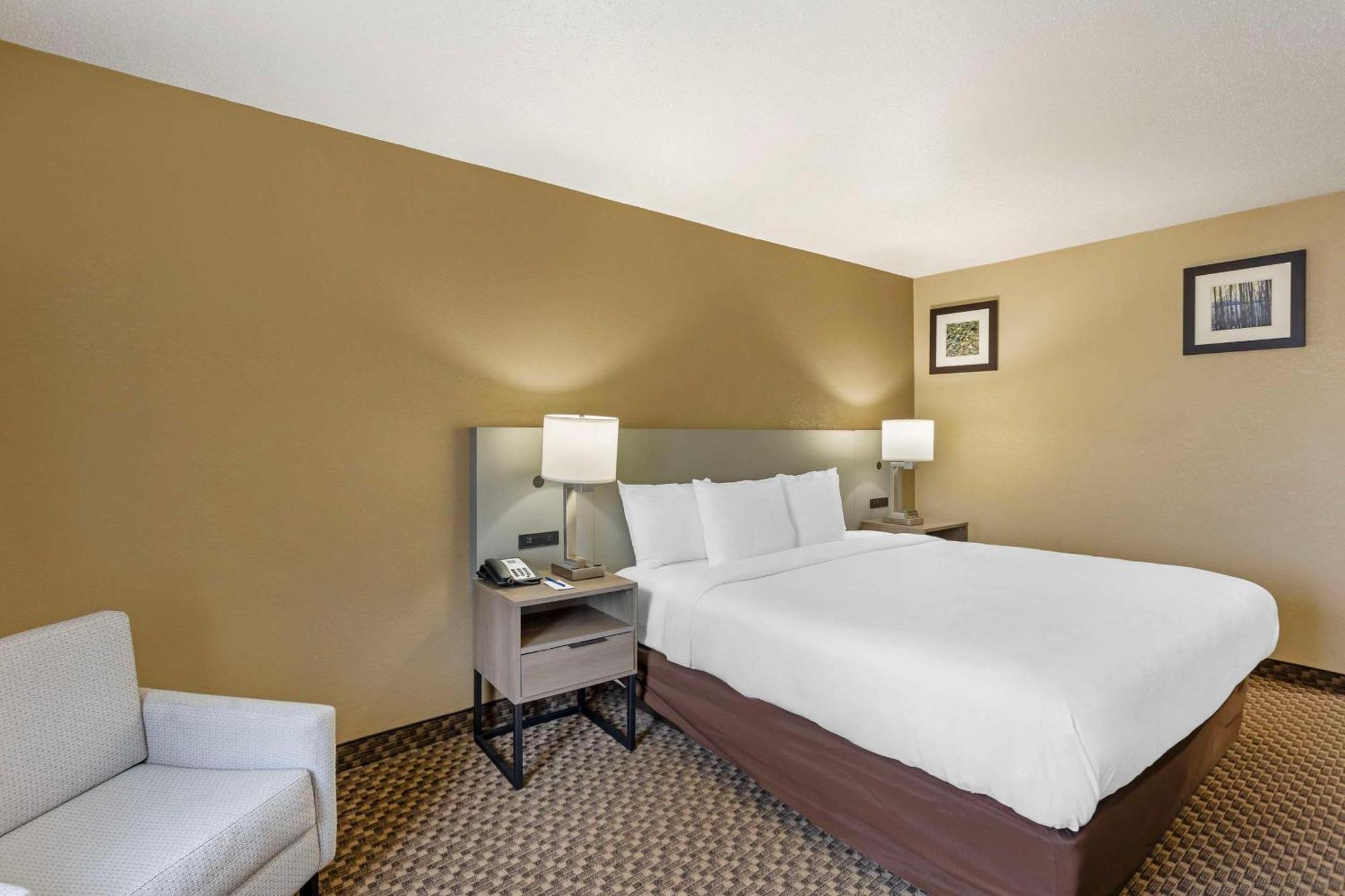 Comfort Inn & Suites Carneys Point Eksteriør bilde