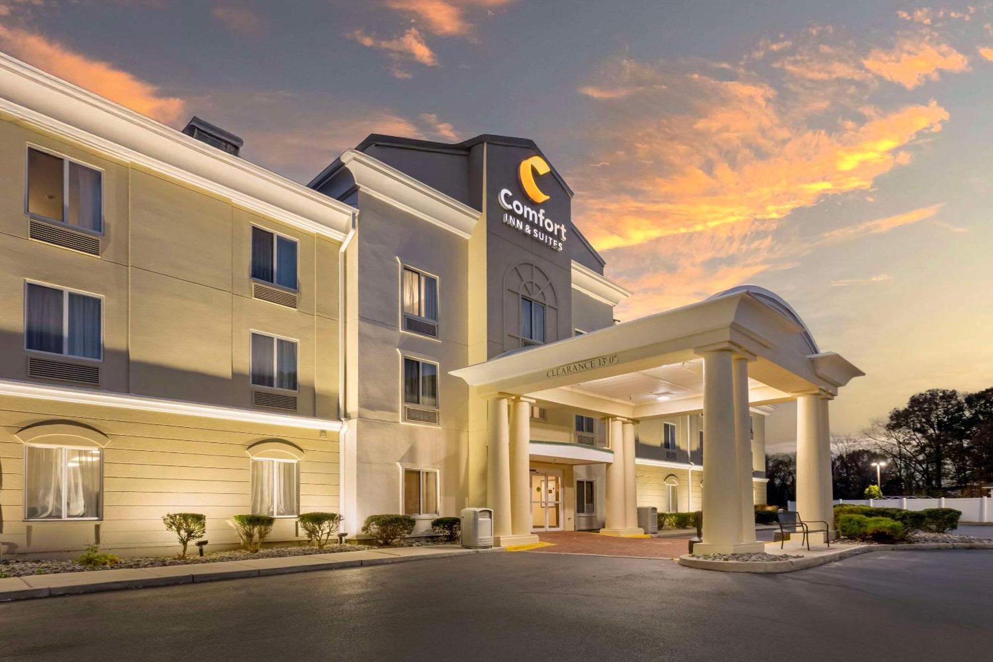 Comfort Inn & Suites Carneys Point Eksteriør bilde