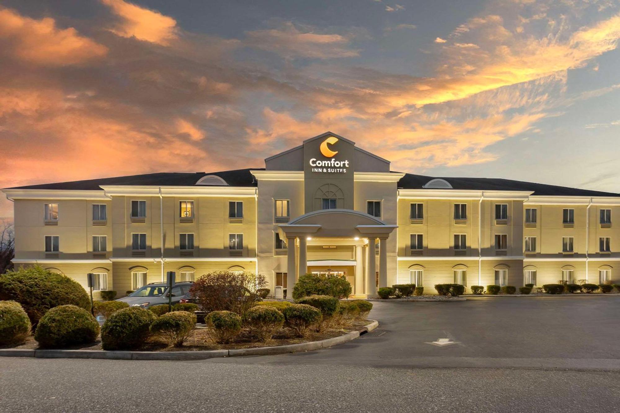 Comfort Inn & Suites Carneys Point Eksteriør bilde